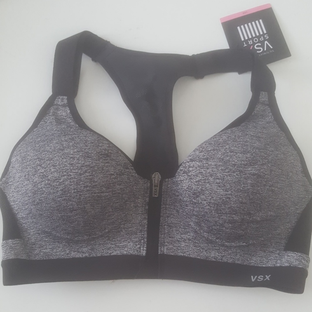 XxsoldXxVictoria's secret gray INCREDIBLE SPORTS BRA